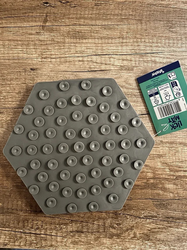Mangeoire Lick Mat hexagonale pour chiens et chats